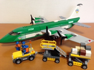レゴ 7734 レゴの町 貨物輸送機 Cargo Plane レゴブロック Lego 作り方を紹介サイト レゴラボ Legolab